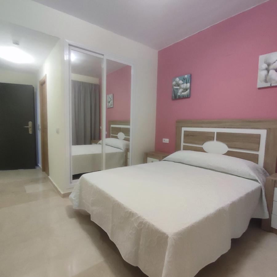 Hotel Nuevo Espartinas Exteriör bild