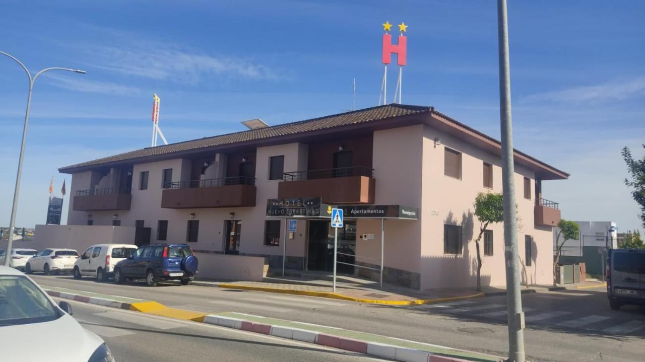 Hotel Nuevo Espartinas Exteriör bild