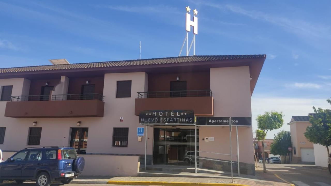 Hotel Nuevo Espartinas Exteriör bild